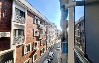 Karşıyaka Şemiklerde 2+1 115 m2 Satılık Daire