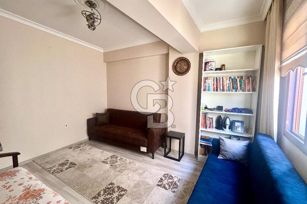 Karşıyaka Şemiklerde 2+1 115 m2 Satılık Daire