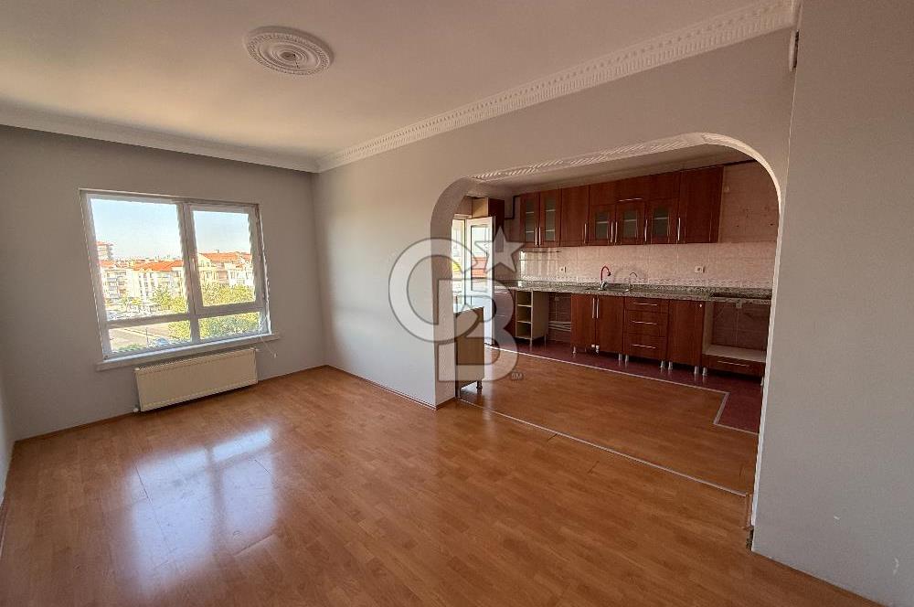 CEVİZLİDERE CADDESİ ÜZERİNDE MUHTEŞEM MANZARALI SATILIK DUBLEKS