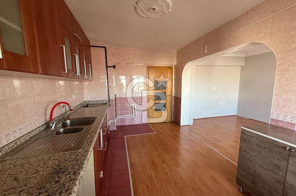 CEVİZLİDERE CADDESİ ÜZERİNDE MUHTEŞEM MANZARALI SATILIK DUBLEKS