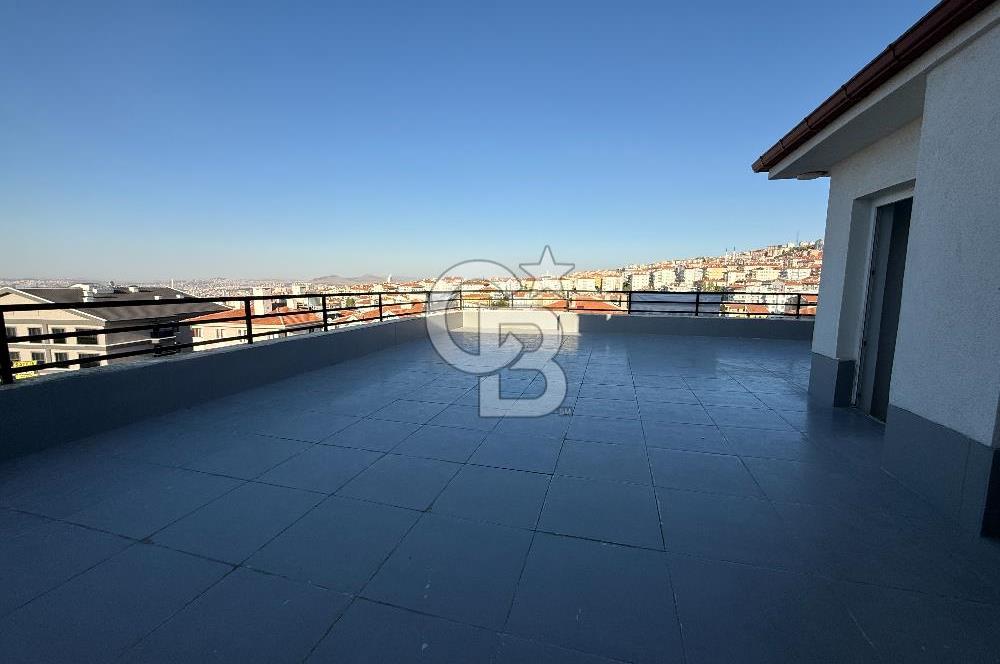 CEVİZLİDERE CADDESİ ÜZERİNDE MUHTEŞEM MANZARALI SATILIK DUBLEKS