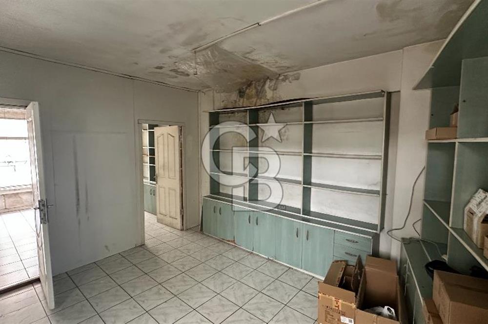 KEMANKEŞ'DE KARAKÖY PASAJ'INDA 5.KAT İŞ HANI KATI 110M2