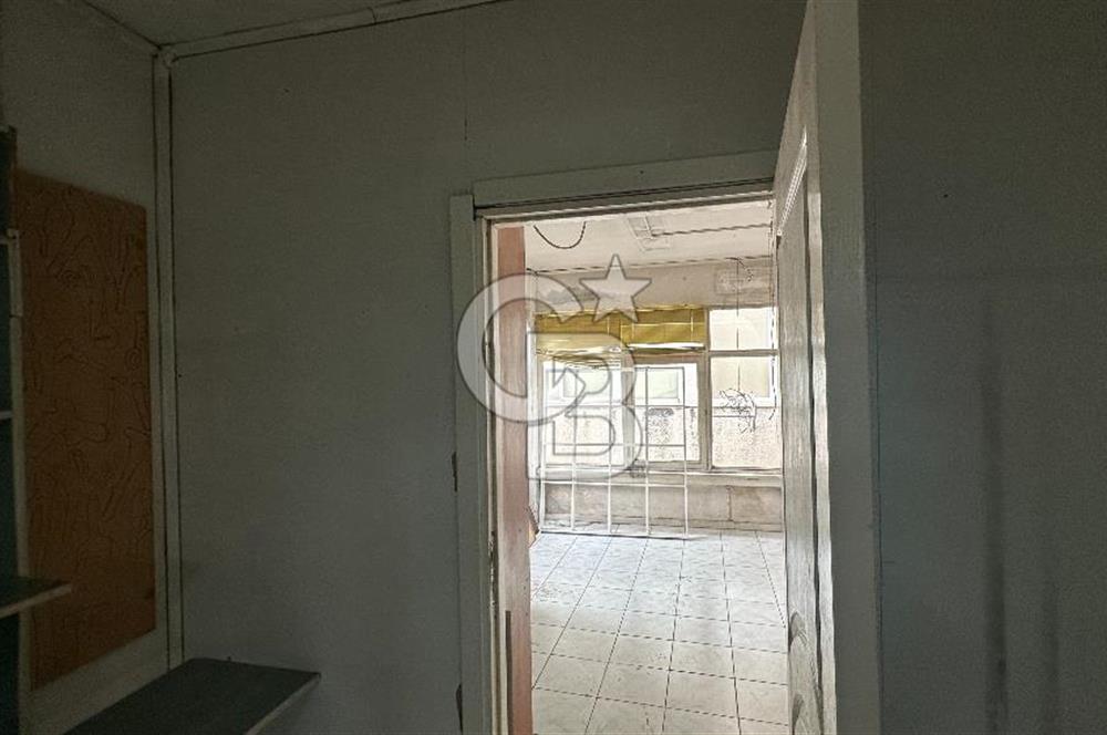 KEMANKEŞ'DE KARAKÖY PASAJ'INDA 5.KAT İŞ HANI KATI 110M2