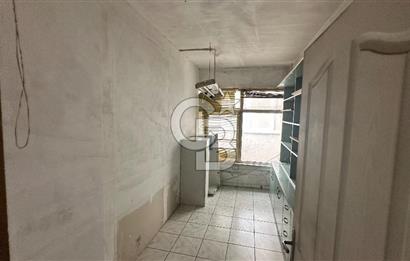 KEMANKEŞ'DE KARAKÖY PASAJ'INDA 5.KAT İŞ HANI KATI 110M2