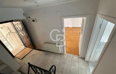 Korutürk de Garajlı Bahçeli Teraslı 6+1 Ferah Villa