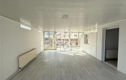 Korutürk de Garajlı Bahçeli Teraslı 6+1 Ferah Villa