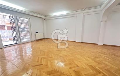 Korutürk de Garajlı Bahçeli Teraslı 6+1 Ferah Villa