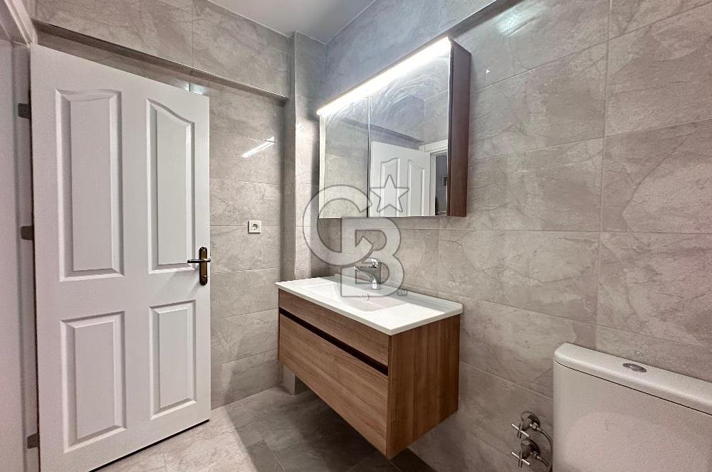 Korutürk de Garajlı Bahçeli Teraslı 6+1 Ferah Villa