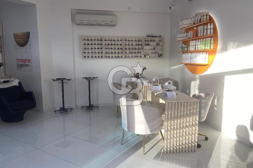 Karşıyaka Yalı Mahallesinde Bahçeli Satılık Dükkan