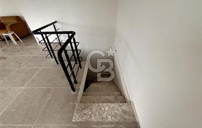 ÜMRANİYE'DE METROYA ADIM MESAFESİ SIFIR BİNADA DEPOLU DÜKKAN