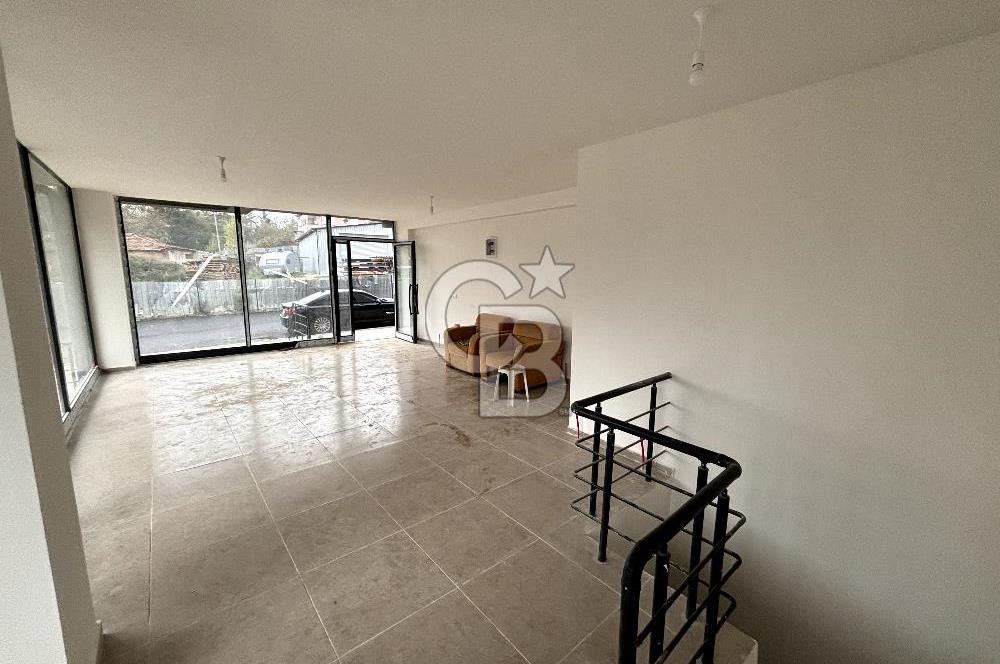 ÜMRANİYE'DE METROYA ADIM MESAFESİ SIFIR BİNADA DEPOLU DÜKKAN