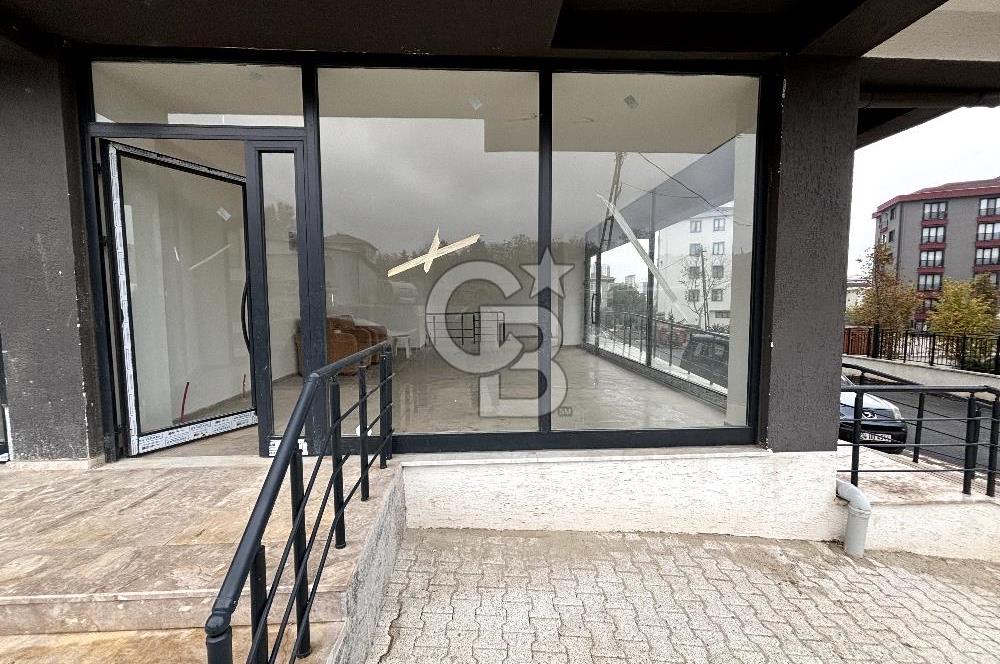 ÜMRANİYE'DE METROYA ADIM MESAFESİ SIFIR BİNADA DEPOLU DÜKKAN