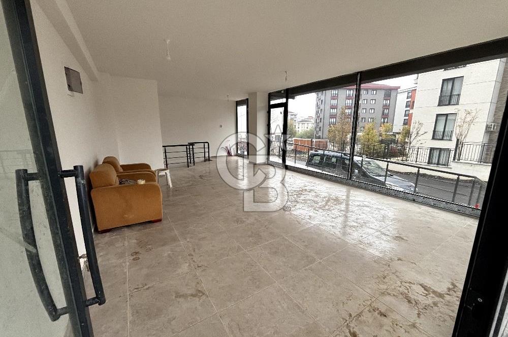 ÜMRANİYE'DE METROYA ADIM MESAFESİ SIFIR BİNADA DEPOLU DÜKKAN