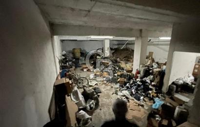 AYYILDIZ SANAYİ SİTESİNDE MERKEZDE YARIM HİSSE SATILIK DÜKKAN