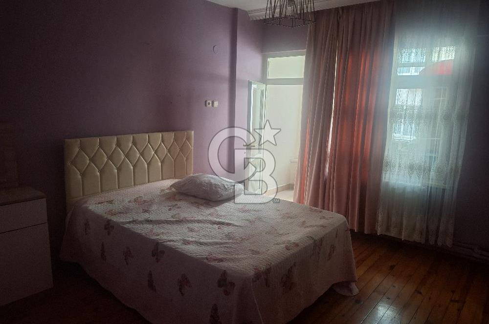 MEYDANDA KİRALIK DAİRE