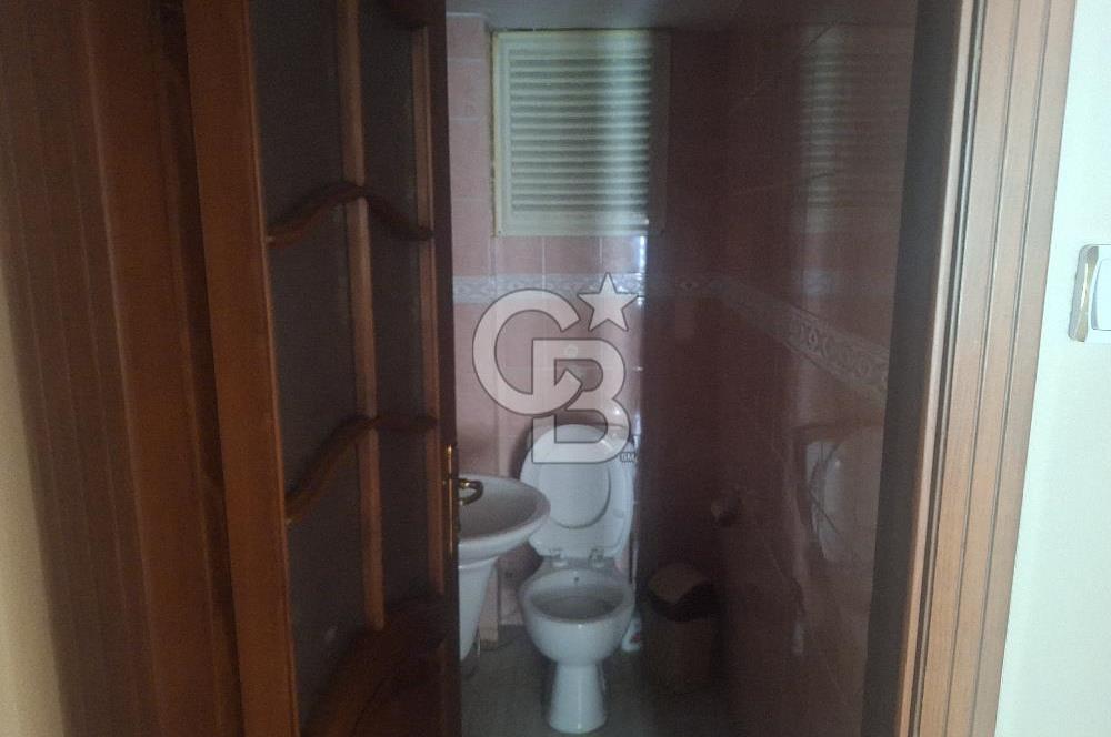 MEYDANDA KİRALIK DAİRE