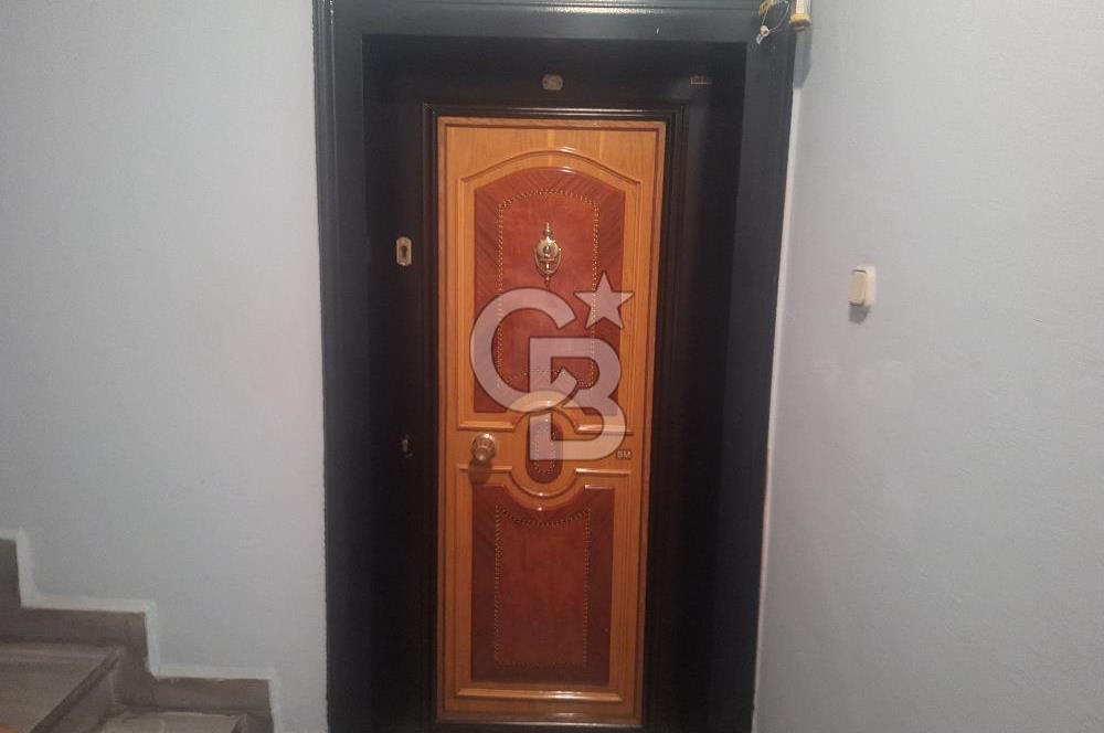 MEYDANDA KİRALIK DAİRE