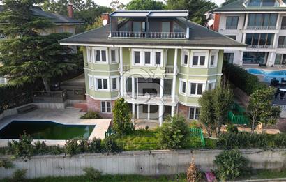 SARIYER PERA KONAKLARI 1 SİTESİNDE MANZARALI KİRALIK VİLLA