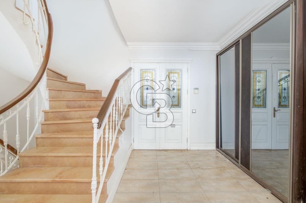 SARIYER PERA KONAKLARI 1 SİTESİNDE MANZARALI KİRALIK VİLLA