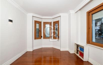 SARIYER PERA KONAKLARI 1 SİTESİNDE MANZARALI KİRALIK VİLLA