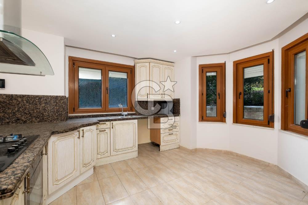 SARIYER PERA KONAKLARI 1 SİTESİNDE MANZARALI KİRALIK VİLLA