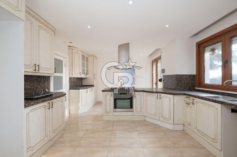 SARIYER PERA KONAKLARI 1 SİTESİNDE MANZARALI KİRALIK VİLLA