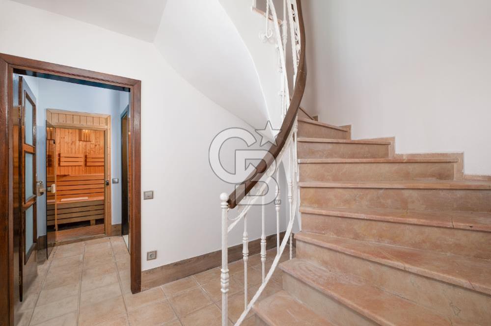 SARIYER PERA KONAKLARI 1 SİTESİNDE MANZARALI KİRALIK VİLLA