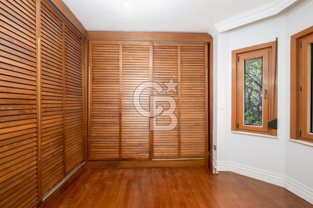 SARIYER PERA KONAKLARI 1 SİTESİNDE MANZARALI KİRALIK VİLLA