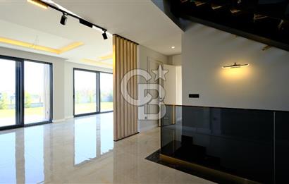 GÖLBAŞI KARŞIYAKA'DA TAM MÜSTAKİL, İSKANLI, SATILIK 6+1 VİLLA