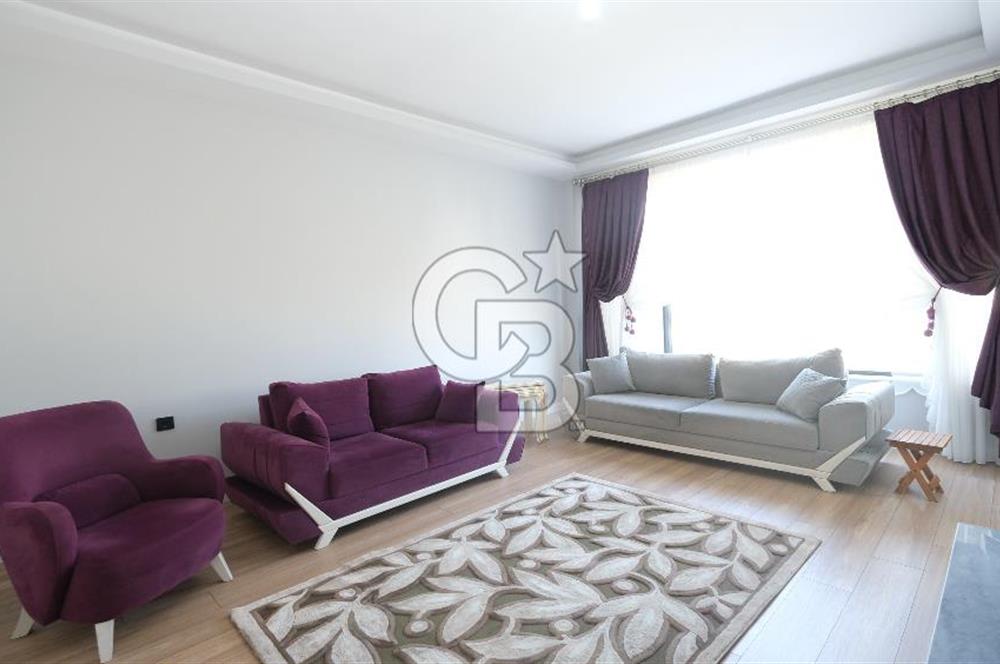 ÇAMLIDEREDE GÖL KIYISINDA 2 KATLI SATILIK VİLLA!