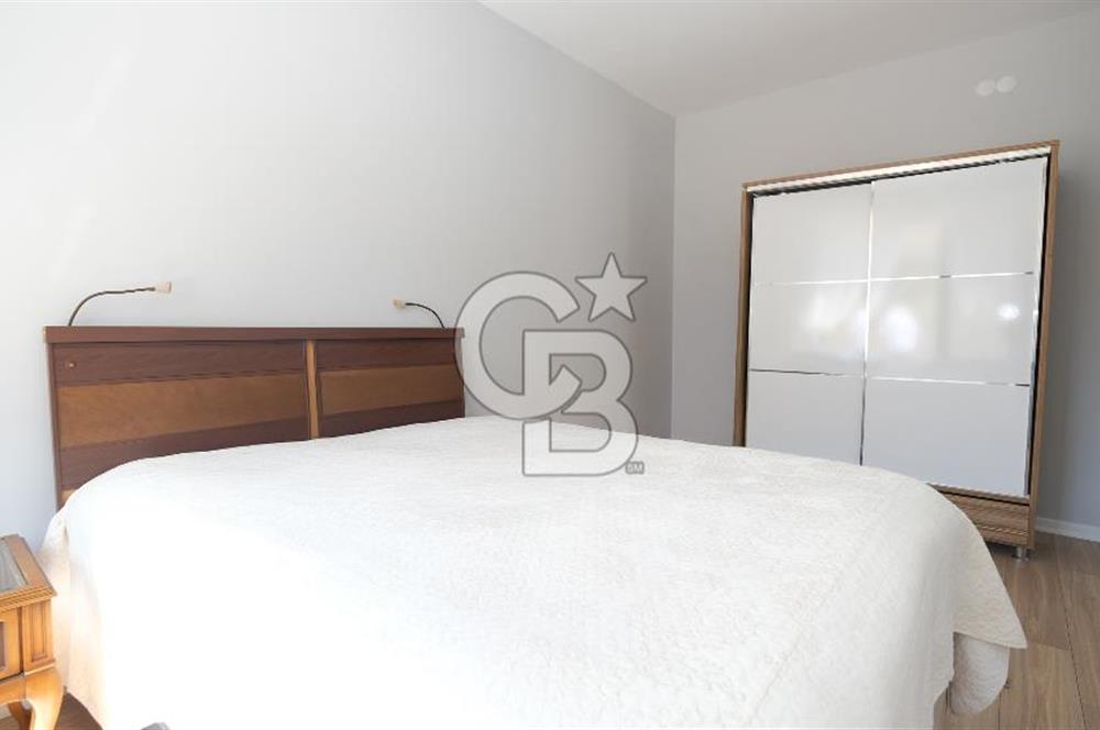 ÇAMLIDEREDE GÖL KIYISINDA 2 KATLI SATILIK VİLLA!