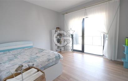 ÇAMLIDEREDE GÖL KIYISINDA 2 KATLI SATILIK VİLLA!