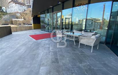 KADIKÖY YENİTEPE NUHOĞLU'NDA B BLOK CADDE ÜZERİ 200 M2 DÜKKAN