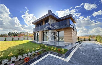 GÖLBAŞI KARŞIYAKA'DA TAM MÜSTAKİL, İSKANLI, SATILIK 6+1 VİLLA