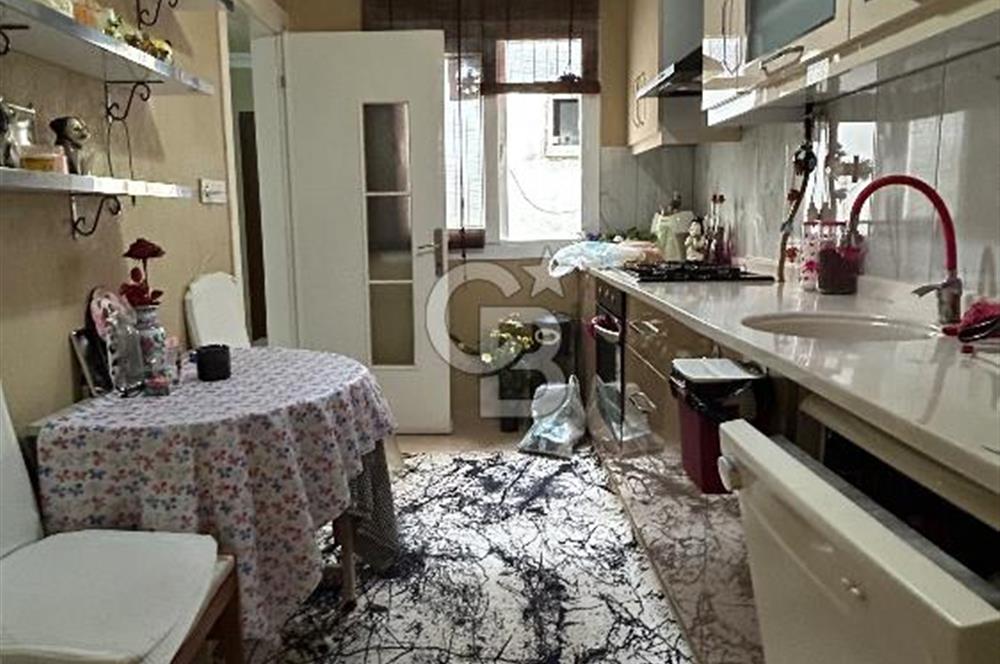 BUCA ŞİRİNKAPI TENİS KULÜBÜ YANI KAPALI MUTFAK 2+1 SATILIK DAİRE 