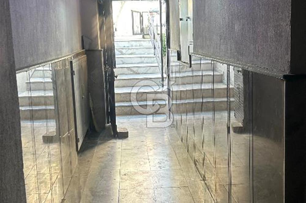 BUCA ŞİRİNKAPI TENİS KULÜBÜ YANI KAPALI MUTFAK 2+1 SATILIK DAİRE 