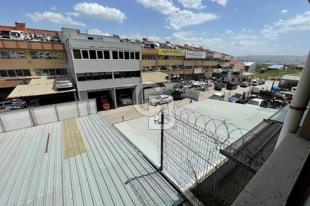 AYYILDIZ SANAYİ SİTESİNDE MERKEZDE YARIM HİSSE SATILIK DÜKKAN