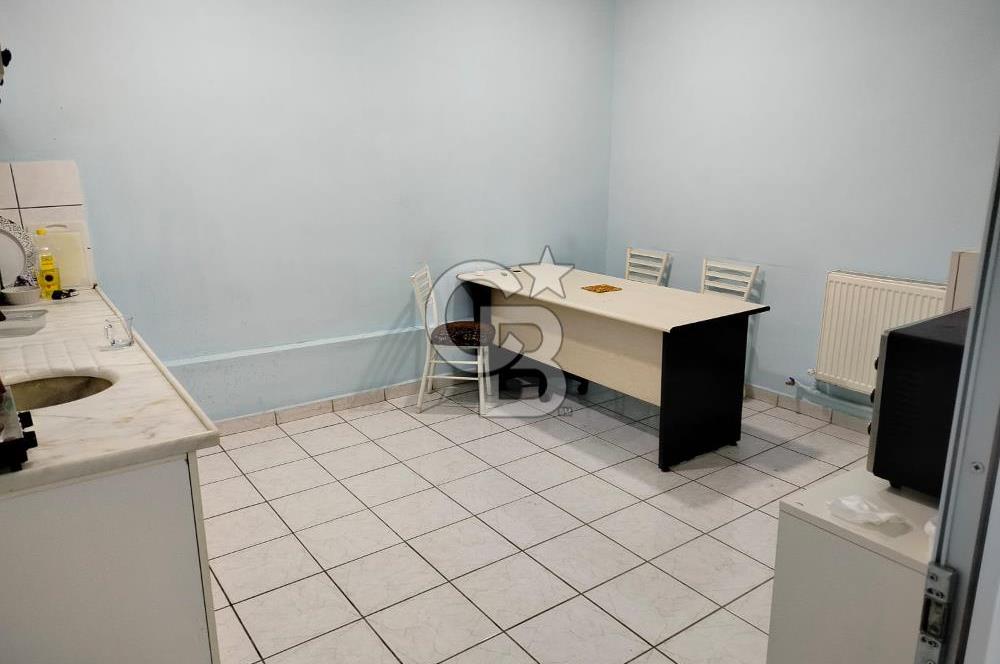 1279355079 KIRKKONALARDA CADDE ÜZERİ EŞYALI KİRALIK DÜKKAN