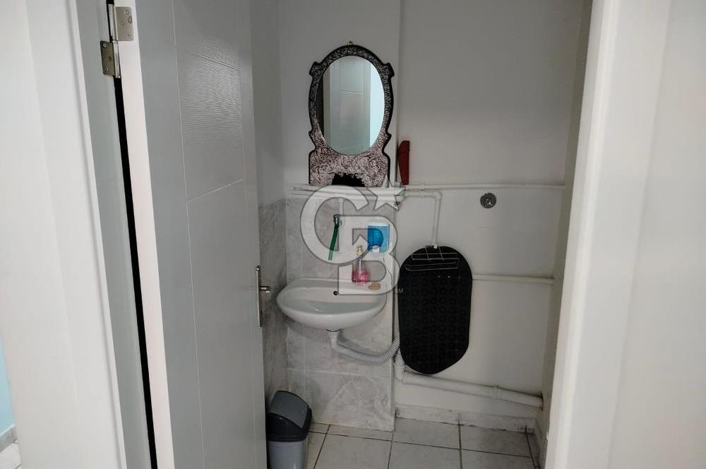 1279355079 KIRKKONALARDA CADDE ÜZERİ EŞYALI KİRALIK DÜKKAN