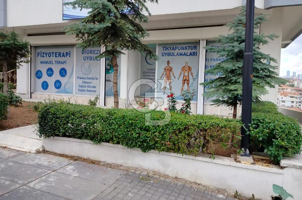 1279355079 KIRKKONALARDA CADDE ÜZERİ EŞYALI KİRALIK DÜKKAN