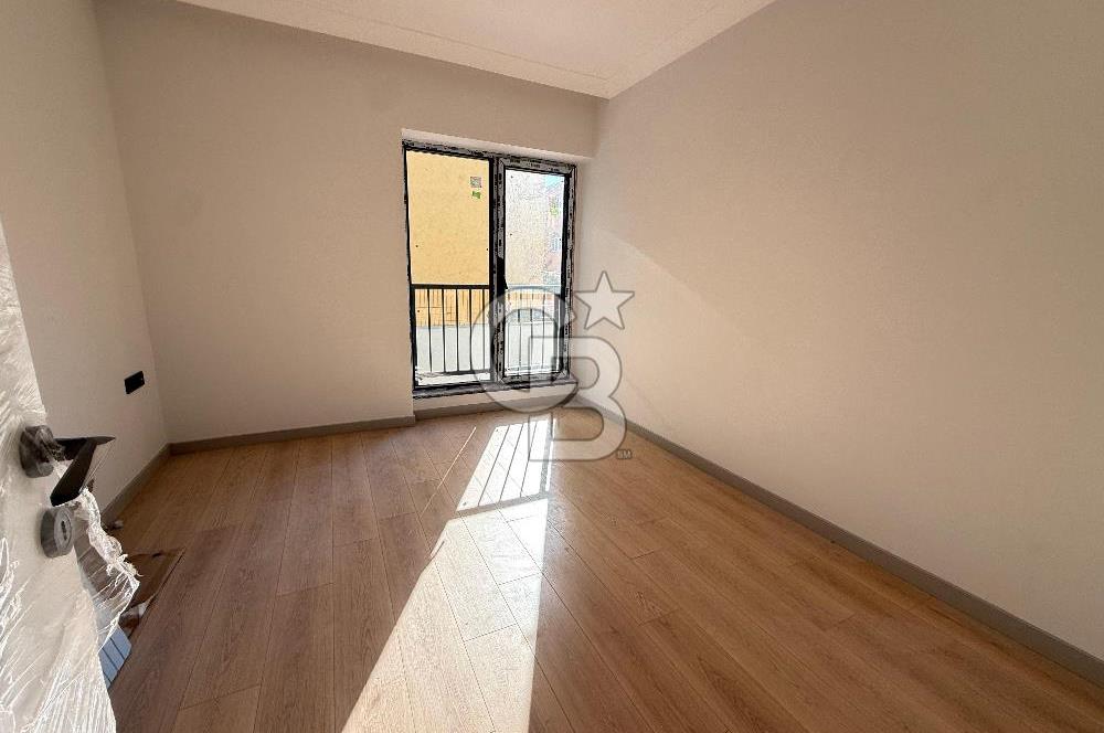 AYRANCI HOŞDERE CADDESİNDE SIFIR,HAZIR 2+1 SATILIK DAİRE