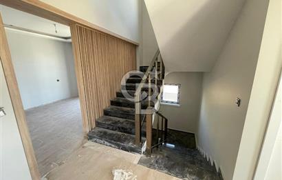 BAĞLICA GİRİŞİNDE BODRUMLU BAĞIMSIZ 5+2 SATILIK VİLLA