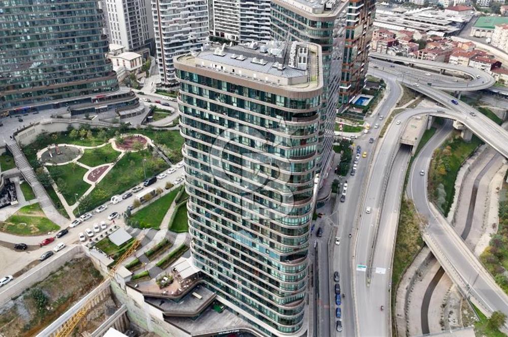 KADIKÖY YENİTEPE NUHOĞLU'NDA B BLOK CADDE ÜZERİ 200 M2 DÜKKAN