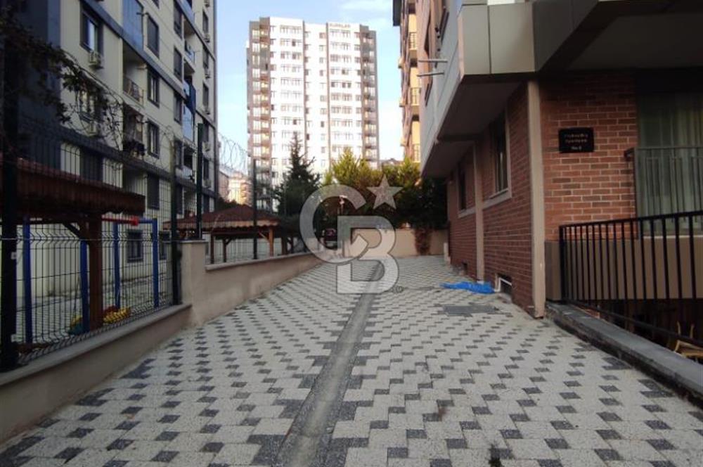 KARTAL PETROL-İŞ TE MARMARAY IN YANI ARAKAT 3+1 YENİ BİNADA