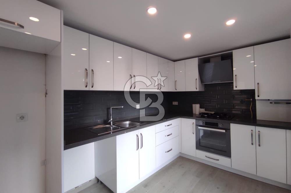 PETROL-İŞ TE MARMARAY A KOMŞU SATILIK 3+1 YENİ BİNADA