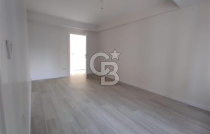 PETROL-İŞ TE MARMARAY A KOMŞU SATILIK 3+1 YENİ BİNADA