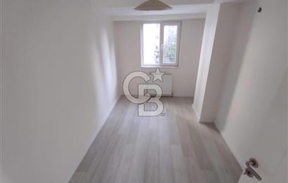 PETROL-İŞ TE MARMARAY A KOMŞU SATILIK 3+1 YENİ BİNADA