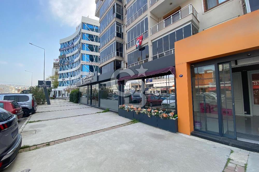 Karşıyaka Mavişehir Yalı Mahallesi Devren Kiralık Dükkan