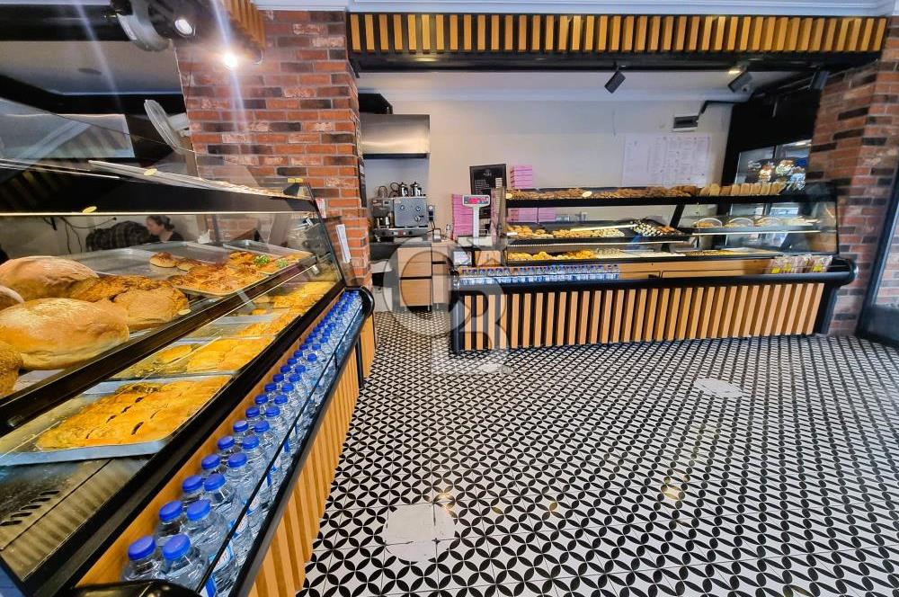 BALÇOVA MUHTEŞEM LOKASYONDA DEVİRLİK PASTANE CAFE KÖŞE CADDEDE