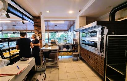BALÇOVA MUHTEŞEM LOKASYONDA DEVİRLİK PASTANE CAFE KÖŞE CADDEDE